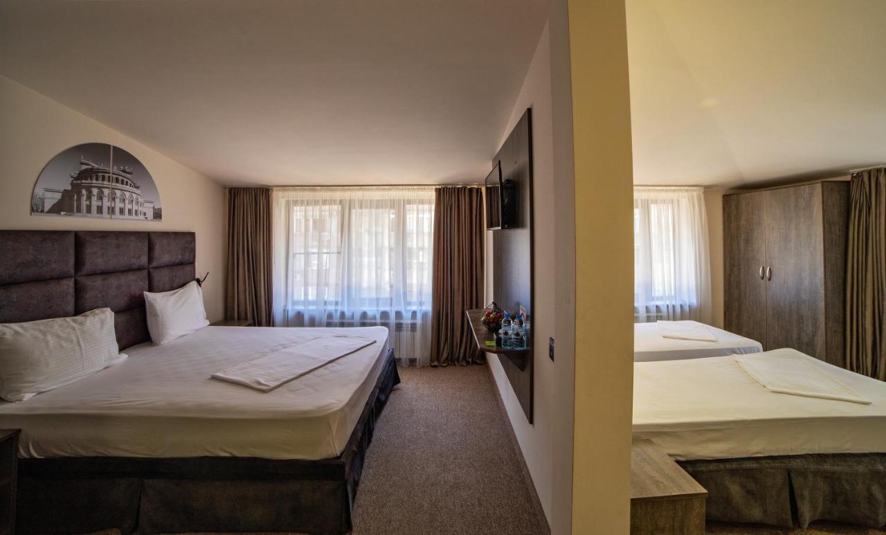 Elysium Gallery Hotel Γιερεβάν Εξωτερικό φωτογραφία