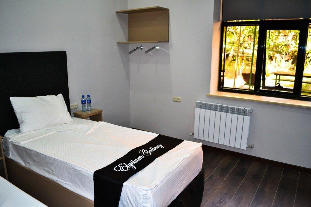 Elysium Gallery Hotel Γιερεβάν Εξωτερικό φωτογραφία
