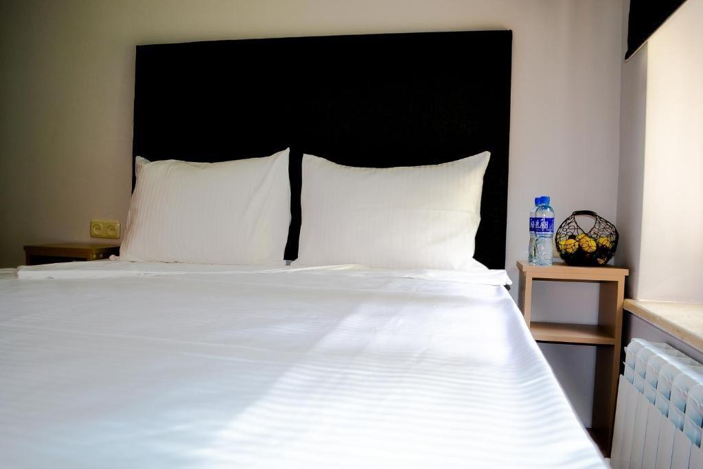 Elysium Gallery Hotel Γιερεβάν Εξωτερικό φωτογραφία