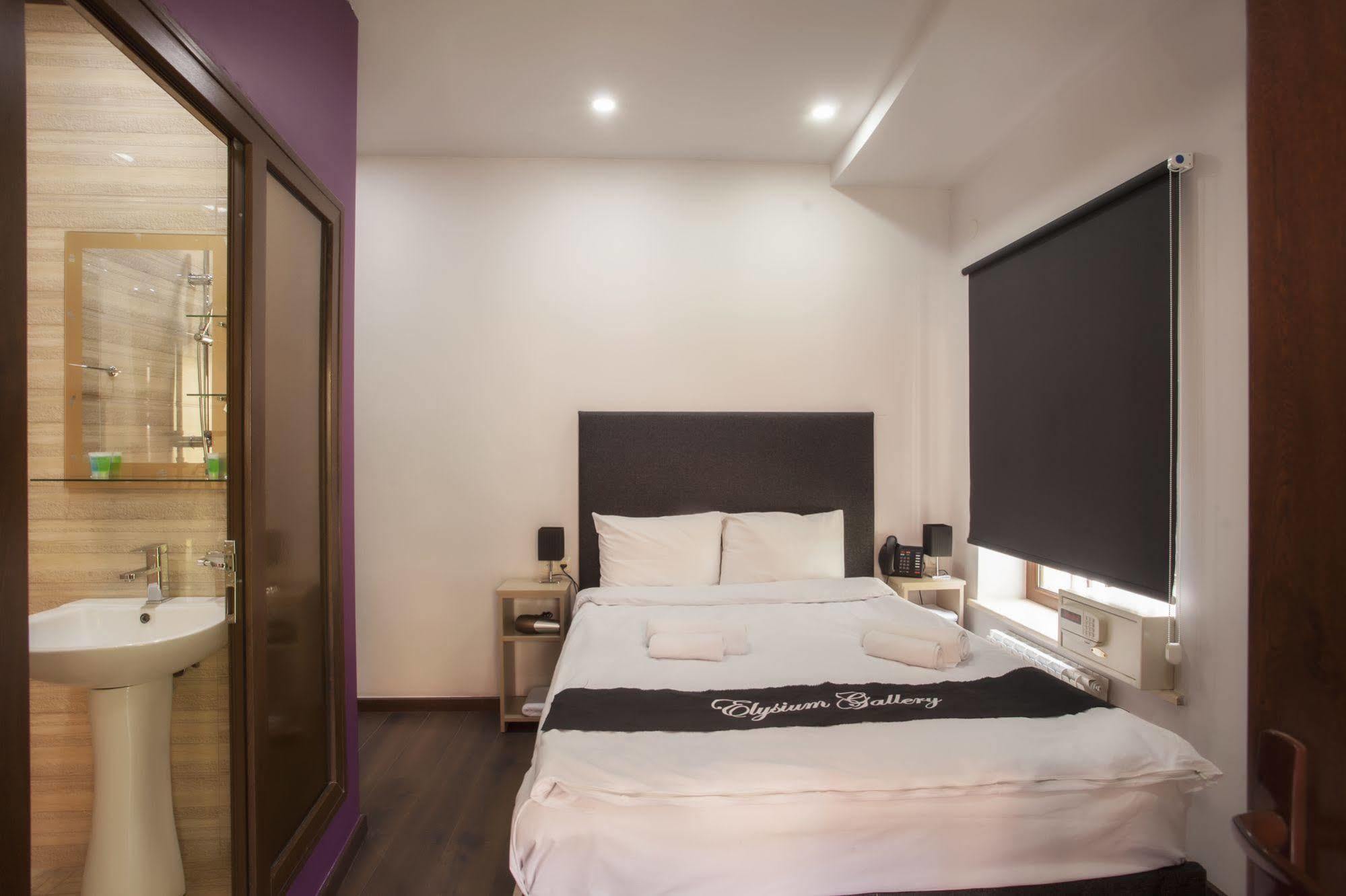 Elysium Gallery Hotel Γιερεβάν Εξωτερικό φωτογραφία